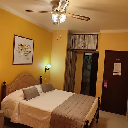 Apartamentos Turisticos Praia Grande Ferragudo  Esterno foto