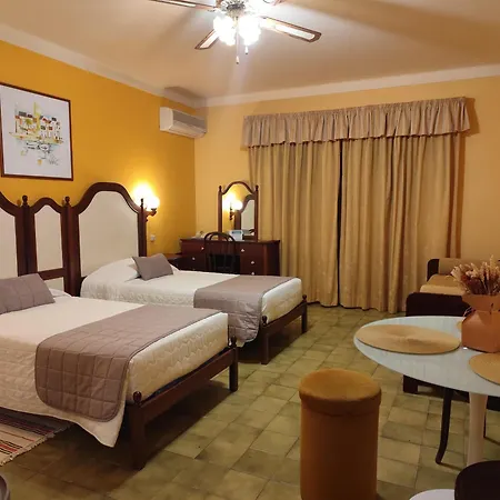 Apartamentos Turisticos Praia Grande Ferragudo  Esterno foto